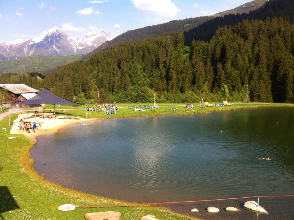 Hotel La Cruna Sedrun Kültér fotó